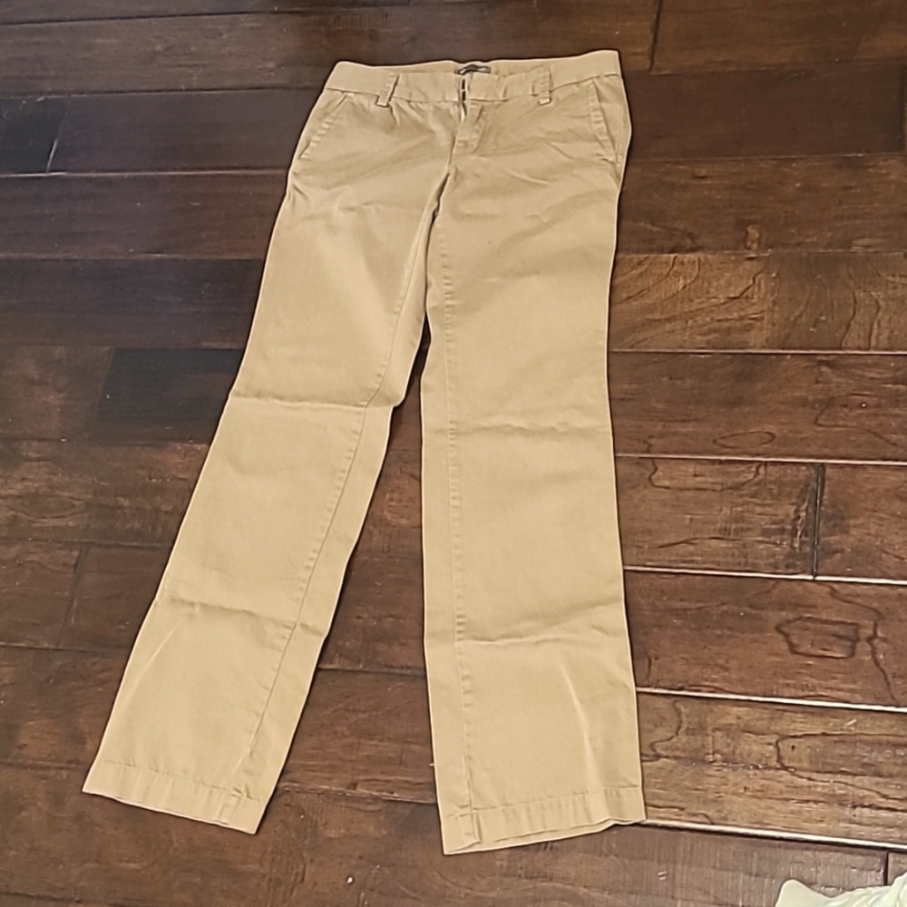 Gap Khakis, Size O Regular